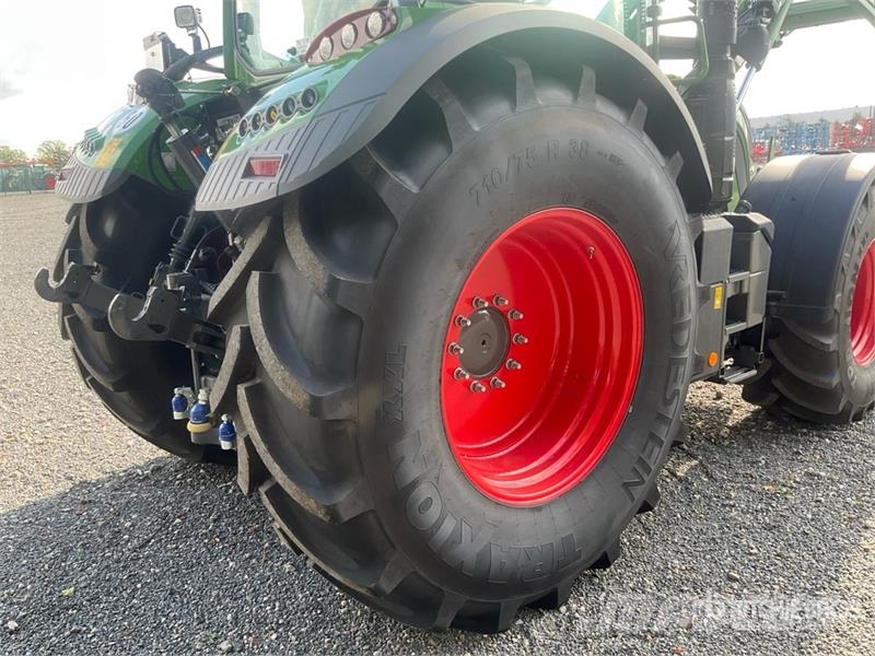 Fendt 724 Vario Gen6 Profi 4WD Tractor (Unused) Traktoren