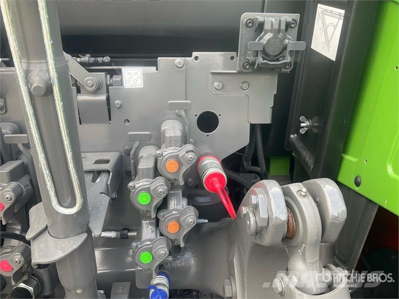 Fendt 724 Vario Gen6 Profi Plus 4WD Tractor (Unused) Traktoren
