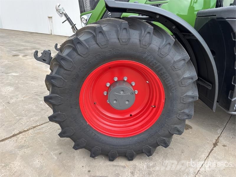 Fendt 724 Vario Gen6 Profi+ 4WD Tractor (Unused) Traktoriai