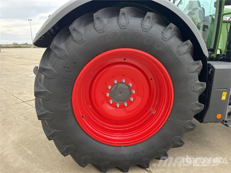 Fendt 724 Vario Gen6 Profi+ 4WD Tractor (Unused) Traktoriai