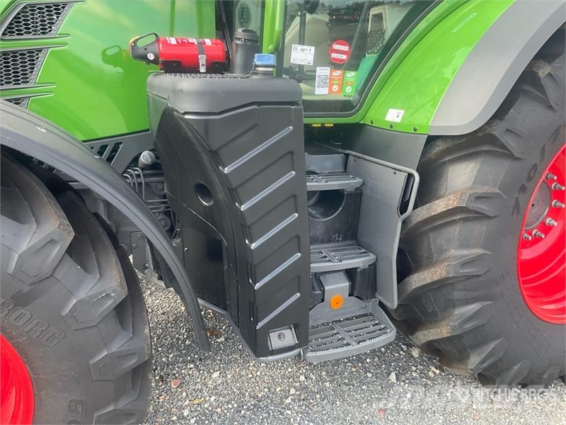 Fendt 724 Vario Gen6 Profi Plus 4WD Tractor (Unused) Traktoren
