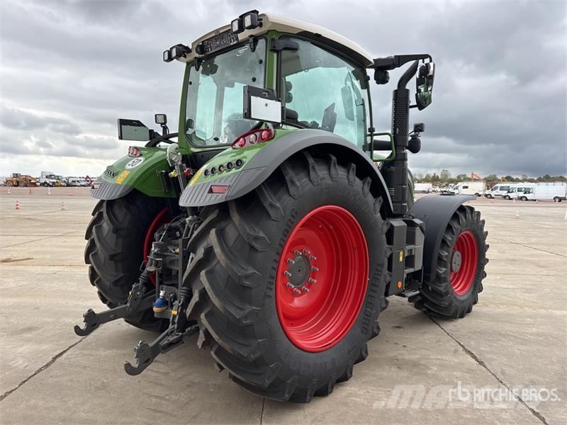Fendt 724 Vario Gen6 Profi+ 4WD Tractor (Unused) Traktoriai