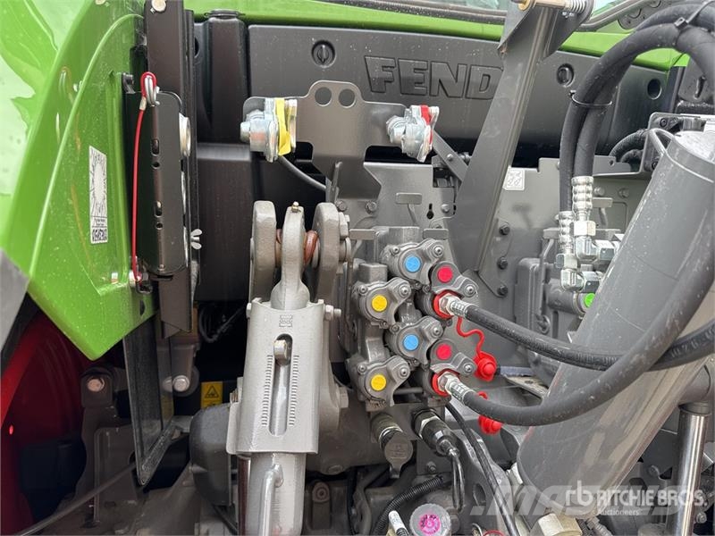 Fendt 724 Vario Gen6 Profi+ 4WD Tractor (Unused) Traktoriai