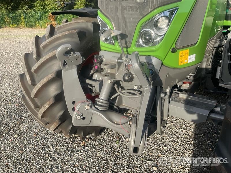 Fendt 724 Vario Gen6 Profi Plus 4WD Tractor (Unused) الجرارات