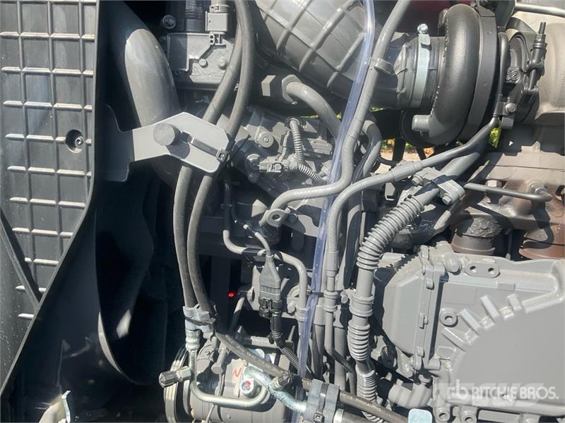 Fendt 724 Vario Gen6 Profi Plus 4WD Tractor (Unused) Трактори