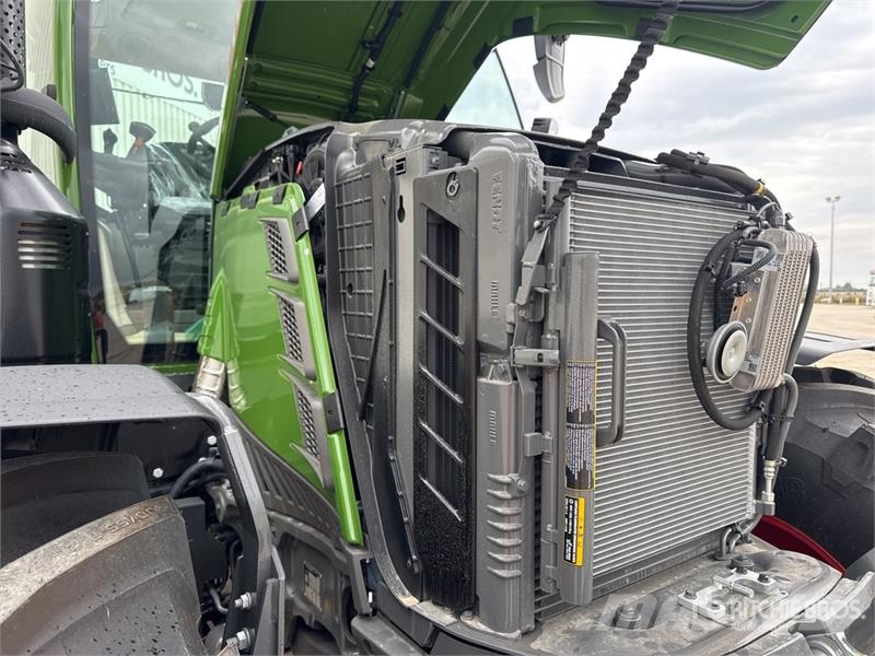 Fendt 724 Vario Gen6 Profi+ 4WD Tractor (Unused) Traktoriai