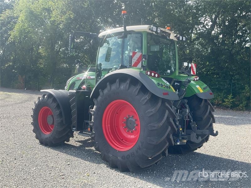 Fendt 724 Vario Gen6 Profi Plus 4WD Tractor (Unused) Traktoren