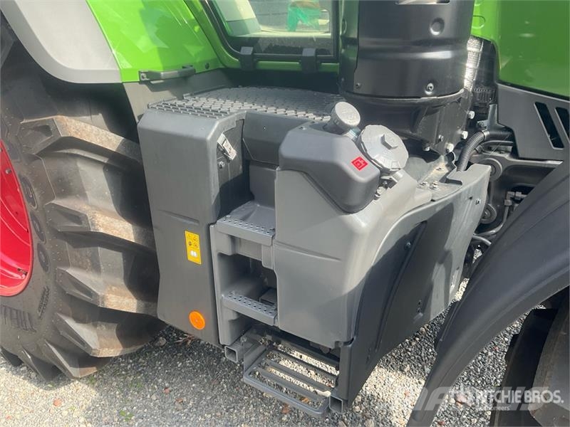 Fendt 724 Vario Gen6 Profi Plus 4WD Tractor (Unused) Traktoren
