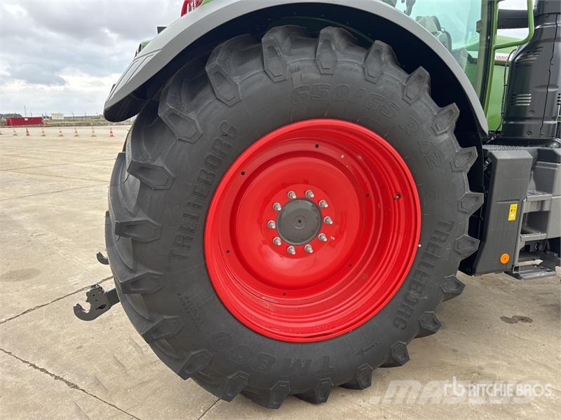 Fendt 724 Vario Gen6 Profi+ 4WD Tractor (Unused) Traktoriai