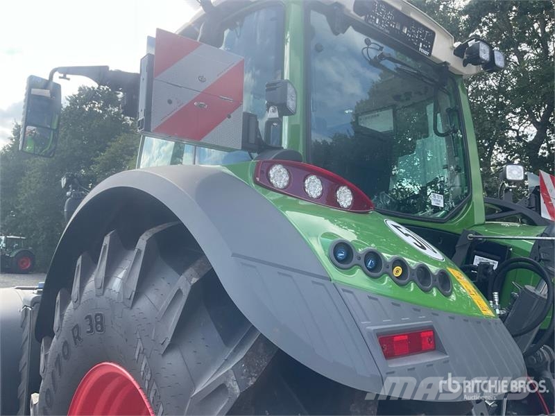 Fendt 724 Vario Gen6 Profi Plus 4WD Tractor (Unused) Traktoren