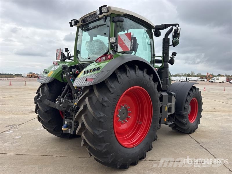 Fendt 724 Vario Gen6 Profi+ 4WD Tractor (Unused) Traktoriai