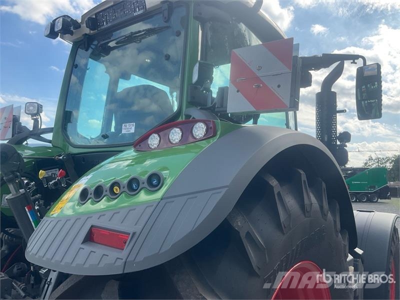 Fendt 724 Vario Gen6 Profi Plus 4WD Tractor (Unused) Traktoren