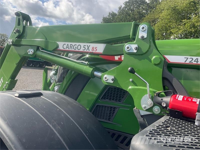 Fendt 724 Vario Gen6 Profi 4WD Tractor (Unused) Traktoren