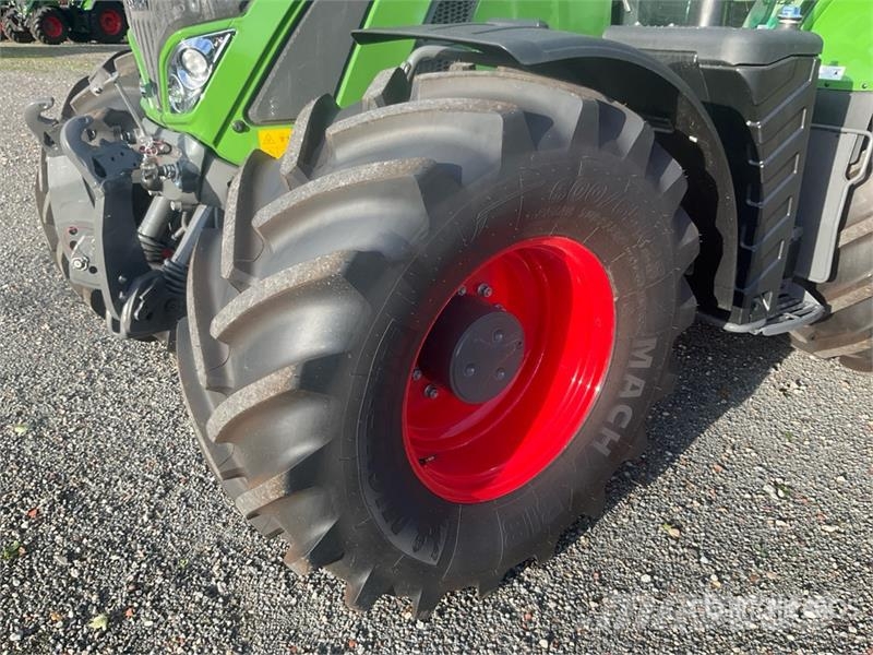 Fendt 724 Vario Gen6 Profi Plus 4WD Tractor (Unused) الجرارات