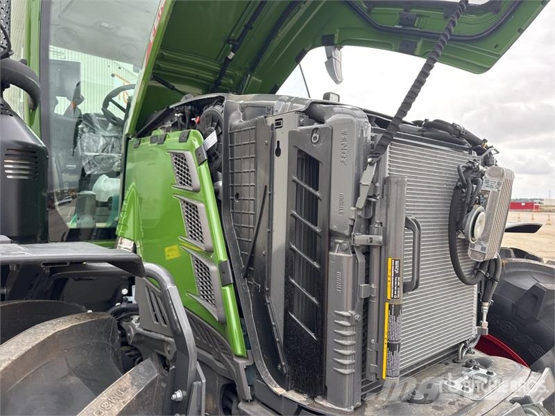Fendt 724 Vario Gen6 Profi+ 4WD Tractor (Unused) Traktoriai
