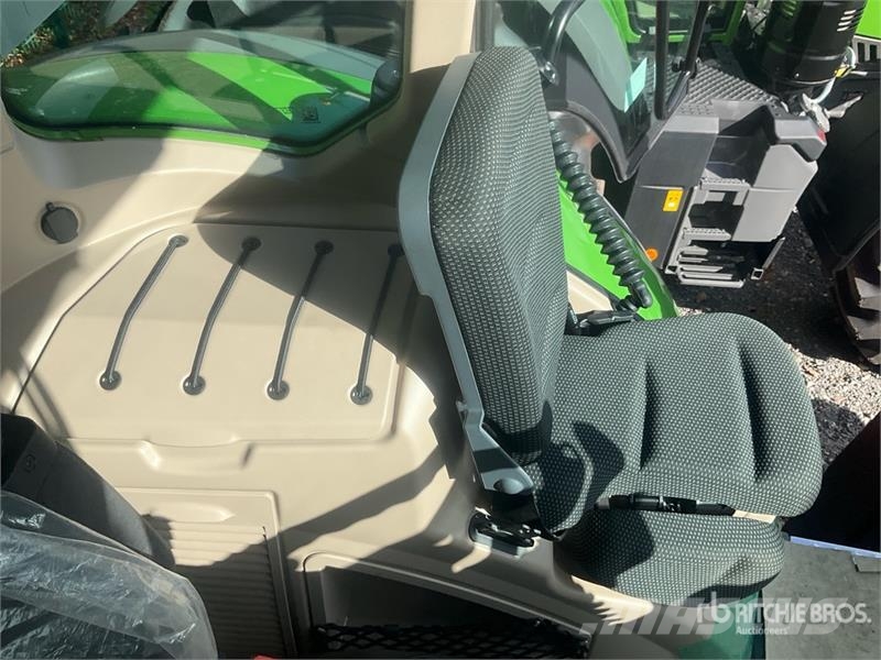Fendt 724 Vario Gen6 Profi 4WD Tractor (Unused) Traktoren