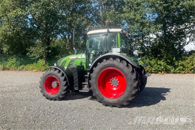 Fendt 724 Vario Gen6 Profi Plus 4WD Tractor (Unused) Traktoriai