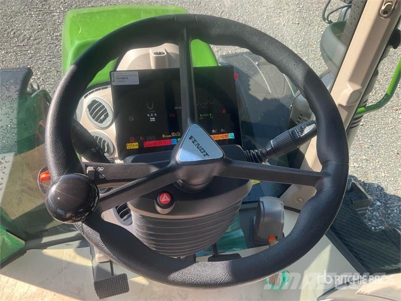 Fendt 724 Vario Gen6 Profi Plus 4WD Tractor (Unused) Трактори