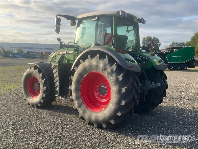 Fendt 724 Vario Gen6 Profi Plus 4WD Tractor (Unused) الجرارات