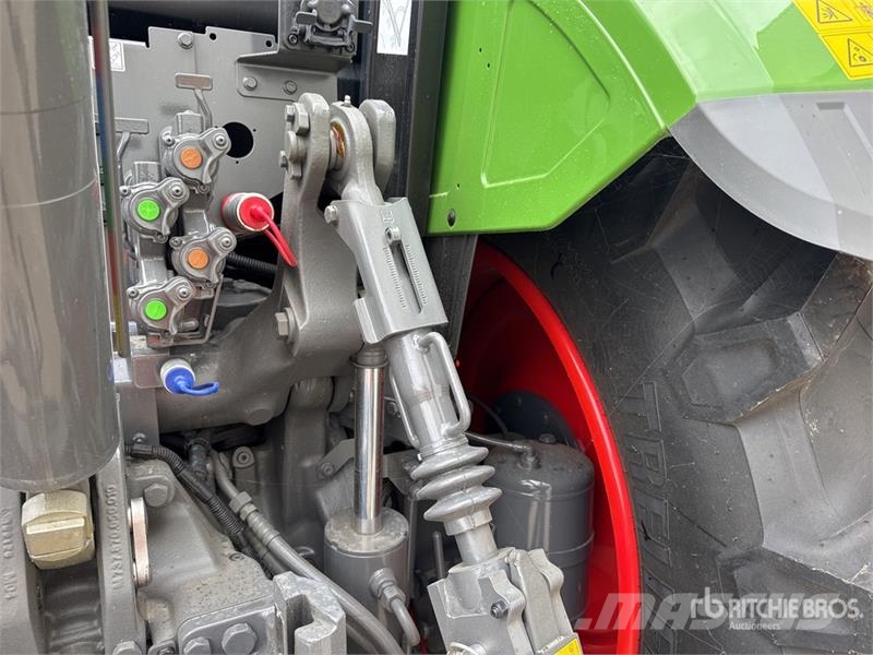 Fendt 724 Vario Gen6 Profi+ 4WD Tractor (Unused) Traktoriai