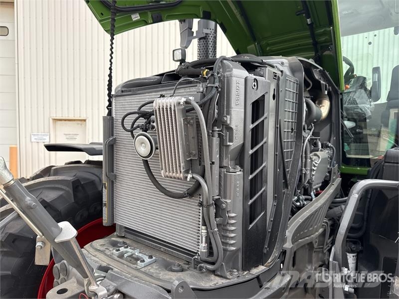 Fendt 724 Vario Gen6 Profi+ 4WD Tractor (Unused) Traktoriai