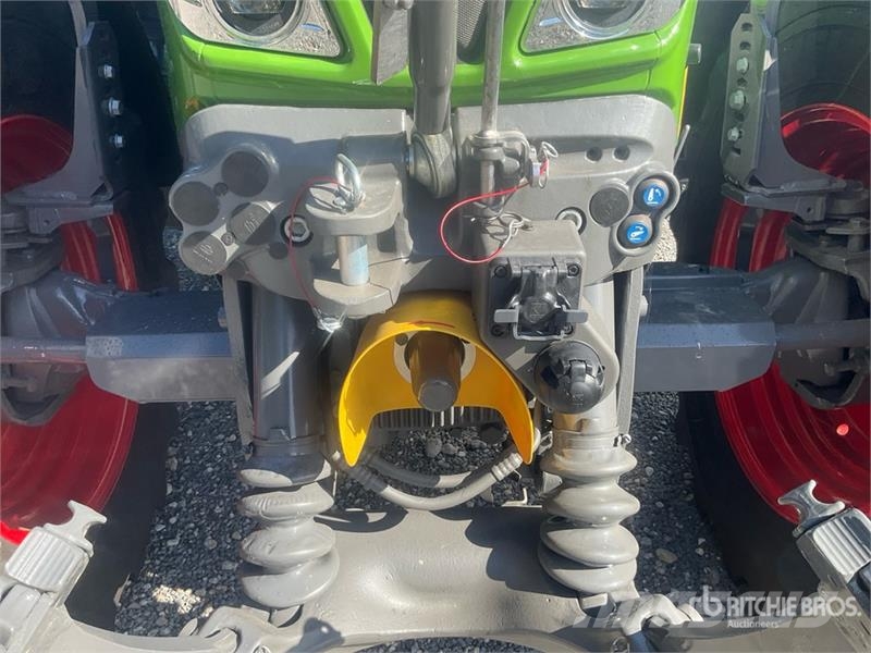 Fendt 724 Vario Gen6 Profi Plus 4WD Tractor (Unused) Трактори