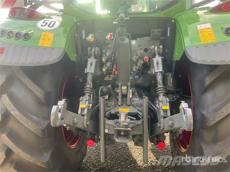 Fendt 724 Vario Gen6 Profi Plus 4WD Tractor (Unused) الجرارات