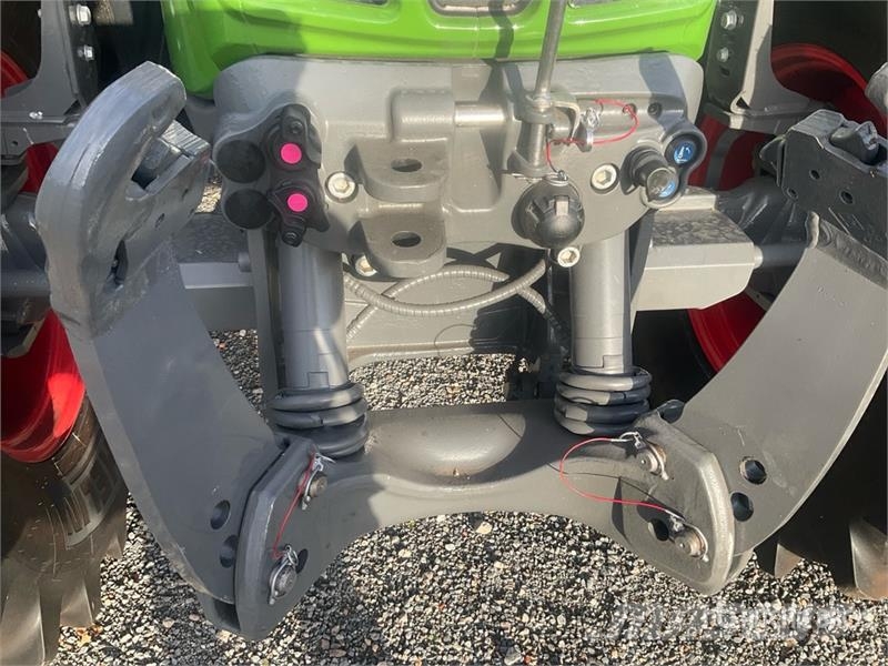 Fendt 724 Vario Gen6 Profi Plus 4WD Tractor (Unused) الجرارات