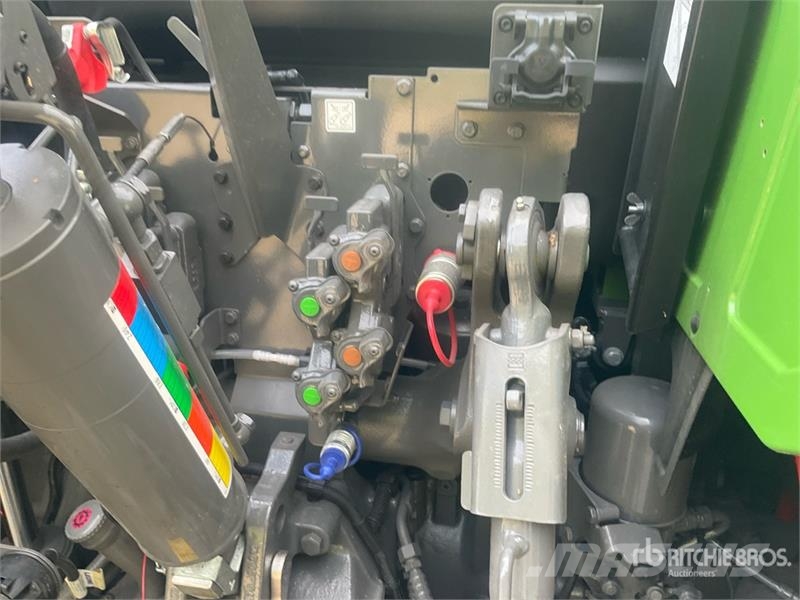 Fendt 724 Vario Gen6 Profi Plus 4WD Tractor (Unused) الجرارات