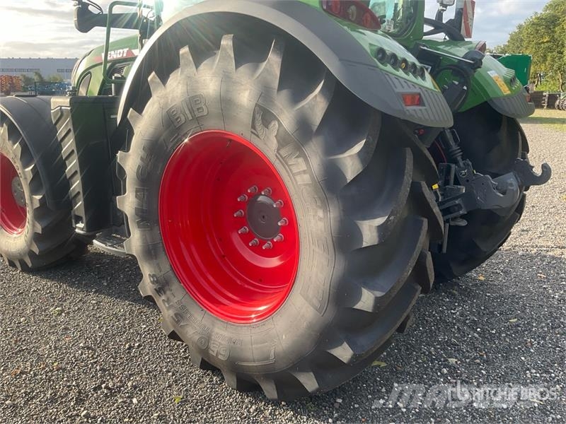 Fendt 724 Vario Gen6 Profi Plus 4WD Tractor (Unused) الجرارات