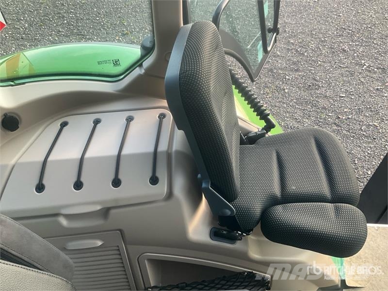 Fendt 724 Vario Gen6 Profi Plus 4WD Tractor (Unused) الجرارات