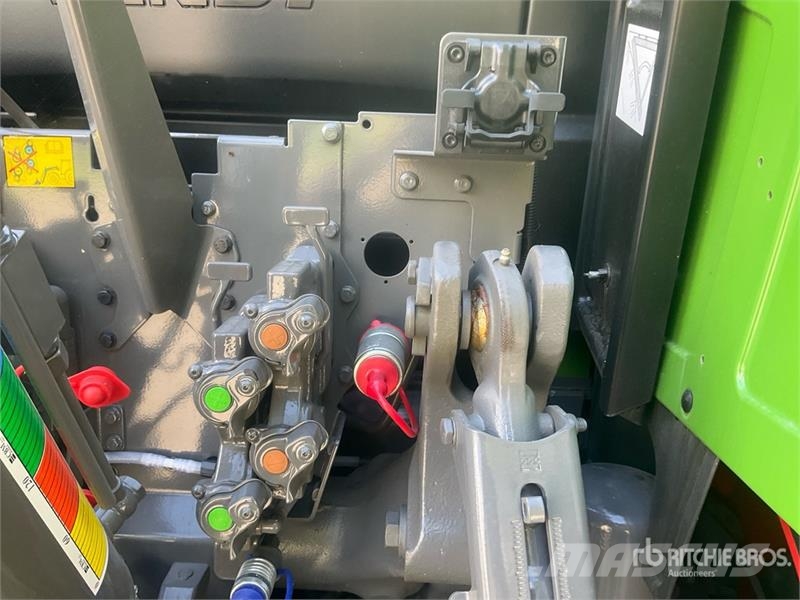 Fendt 724 Vario Gen6 Profi 4WD Tractor (Unused) Traktoren