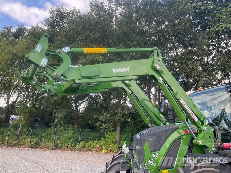 Fendt 724 Vario Gen6 Profi 4WD Tractor (Unused) Traktoren