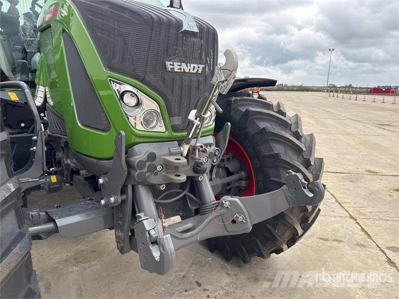 Fendt 724 Vario Gen6 Profi+ 4WD Tractor (Unused) Traktoriai
