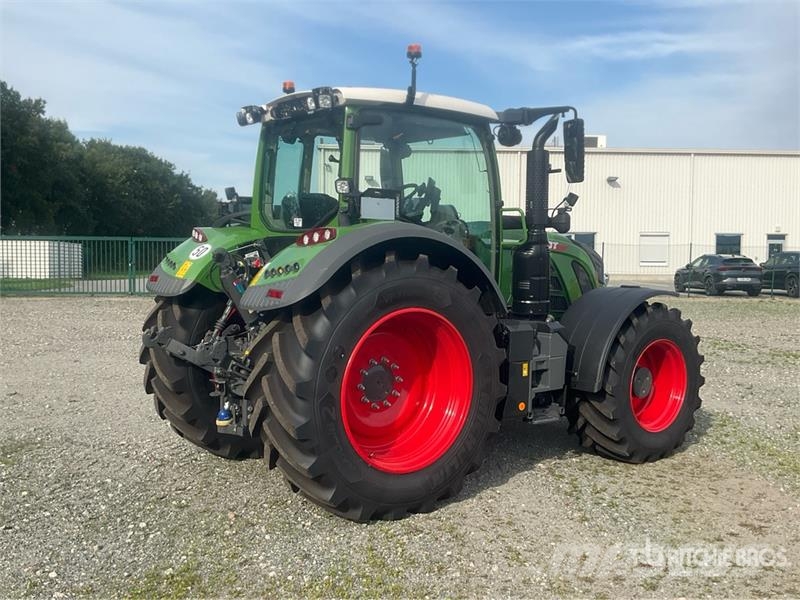 Fendt 724 Vario Gen6 Profi Plus 4WD Tractor (Unused) Traktorji