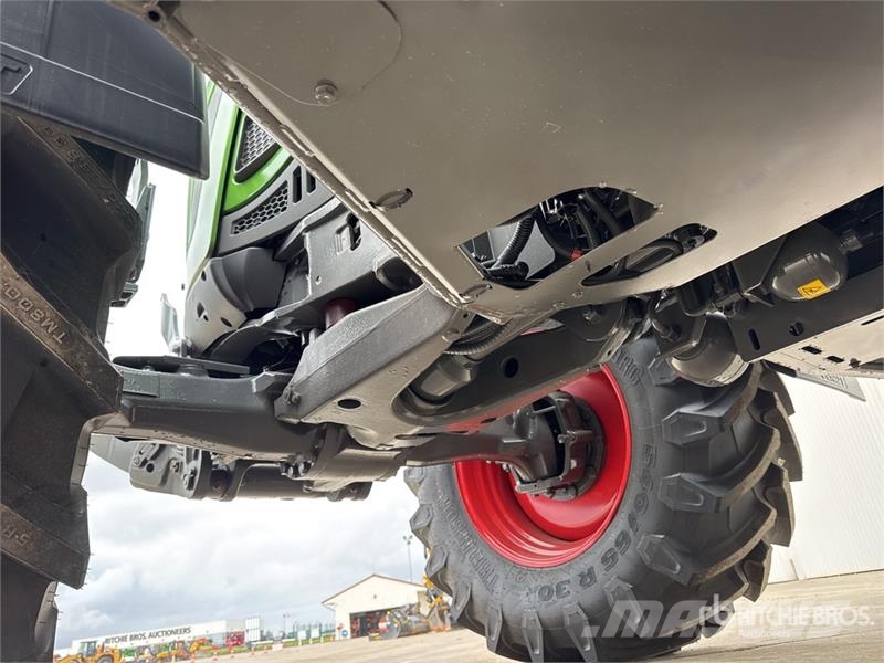 Fendt 724 Vario Gen6 Profi+ 4WD Tractor (Unused) Traktoriai