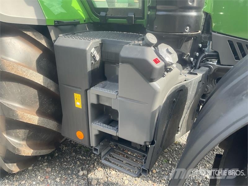 Fendt 724 Vario Gen6 Profi Plus 4WD Tractor (Unused) Traktoren