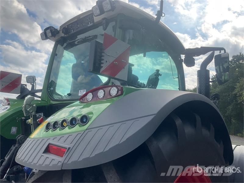 Fendt 724 Vario Gen6 Profi Plus 4WD Tractor (Unused) Traktoren