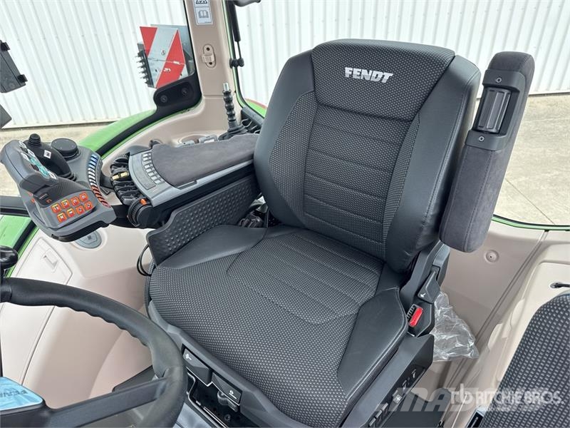 Fendt 724 Vario Gen6 Profi+ 4WD Tractor (Unused) Traktoriai
