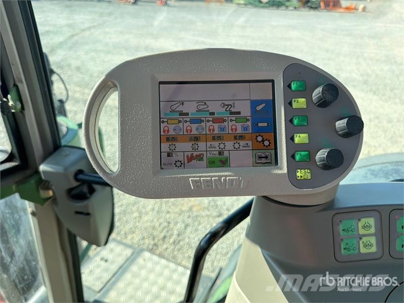 Fendt 818 Vario 4WD Tractor الجرارات