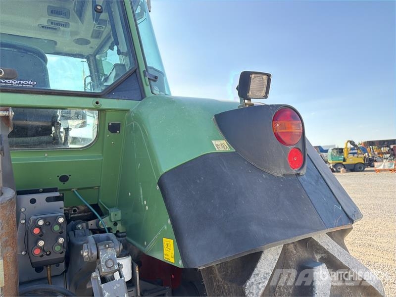 Fendt 818 Vario 4WD Tractor الجرارات
