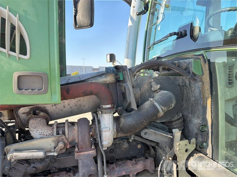 Fendt 818 Vario 4WD Tractor الجرارات