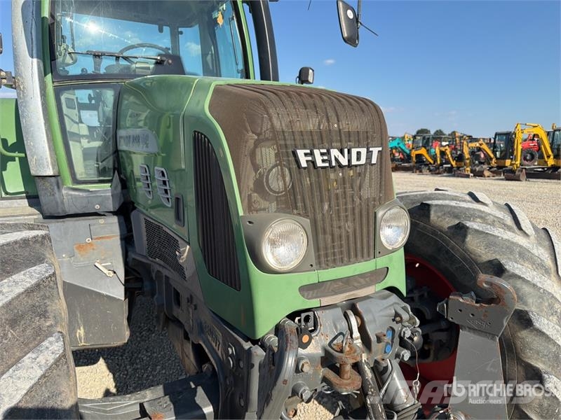 Fendt 818 Vario 4WD Tractor الجرارات