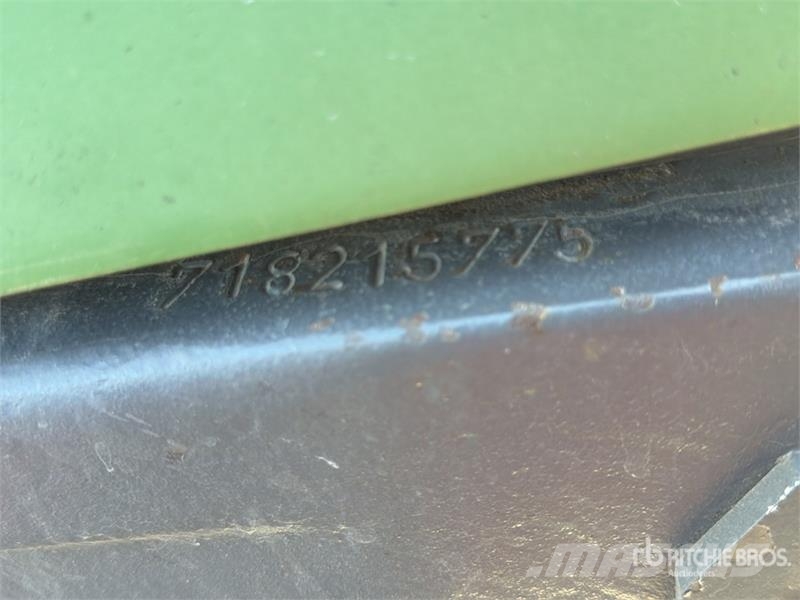 Fendt 818 Vario 4WD Tractor الجرارات