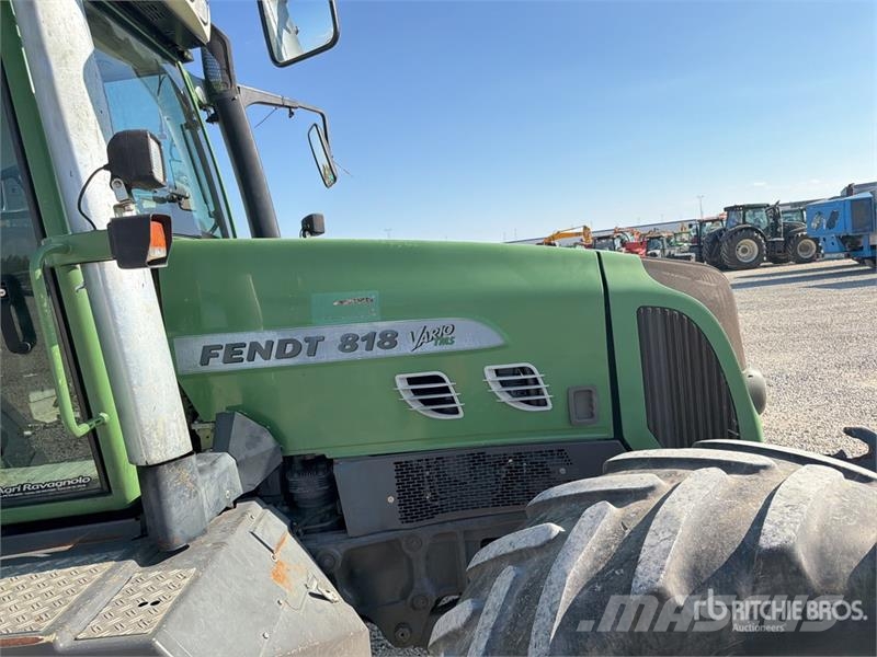 Fendt 818 Vario 4WD Tractor الجرارات