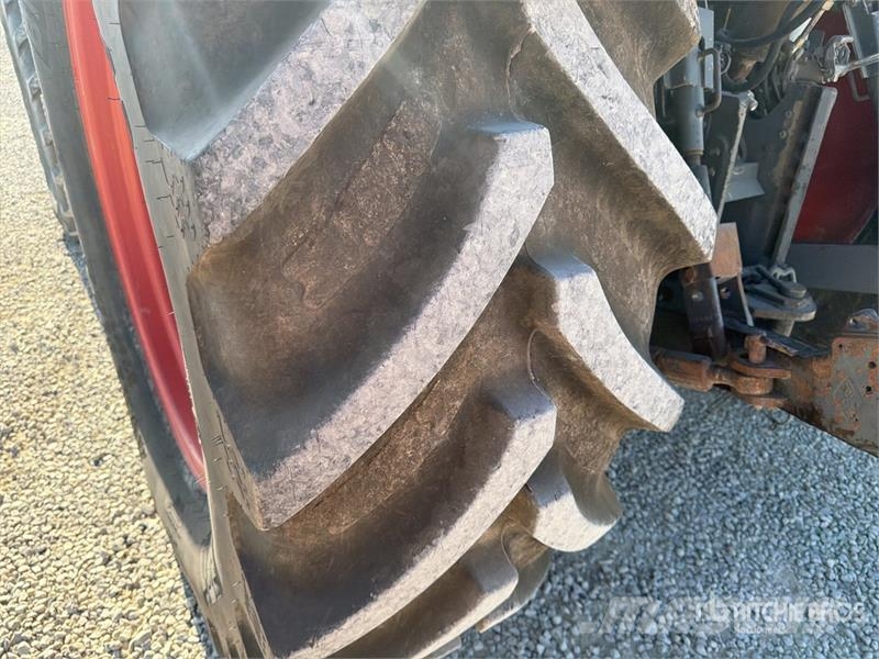 Fendt 818 Vario 4WD Tractor الجرارات