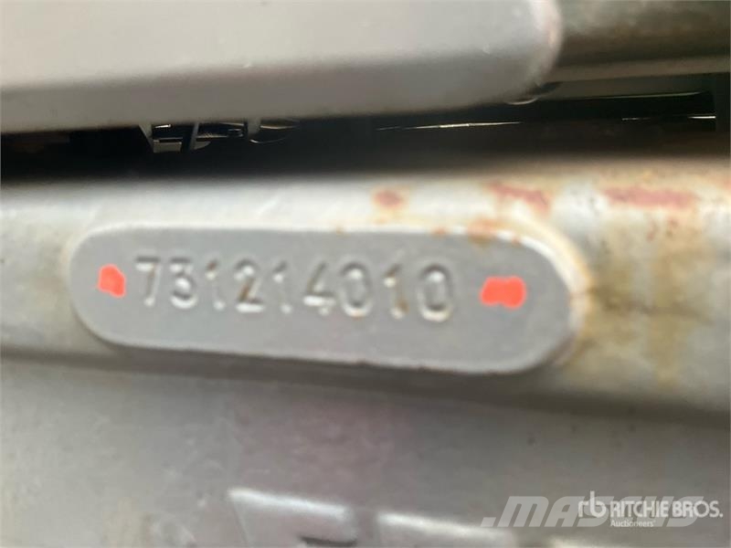 Fendt 820 Vario TMS 4WD Tractor Tractors