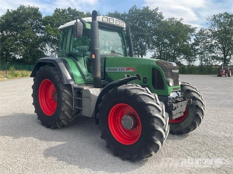 Fendt 820 Vario TMS 4WD Tractor Tractors