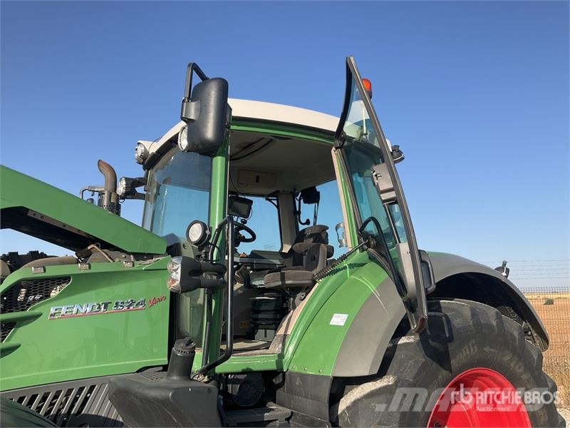 Fendt 824 4WD Tractor Tracteur
