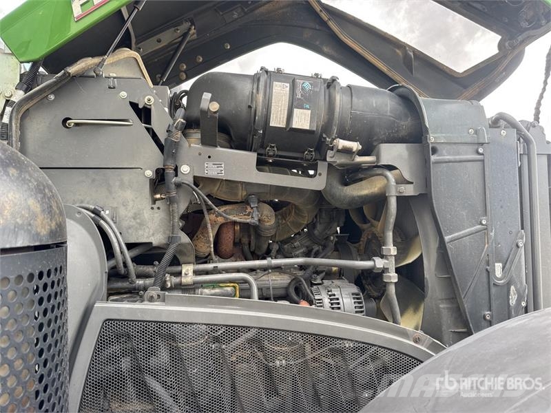 Fendt 824 Profi + 4x4 Tracteur Agricole 4WD Tractor トラクター